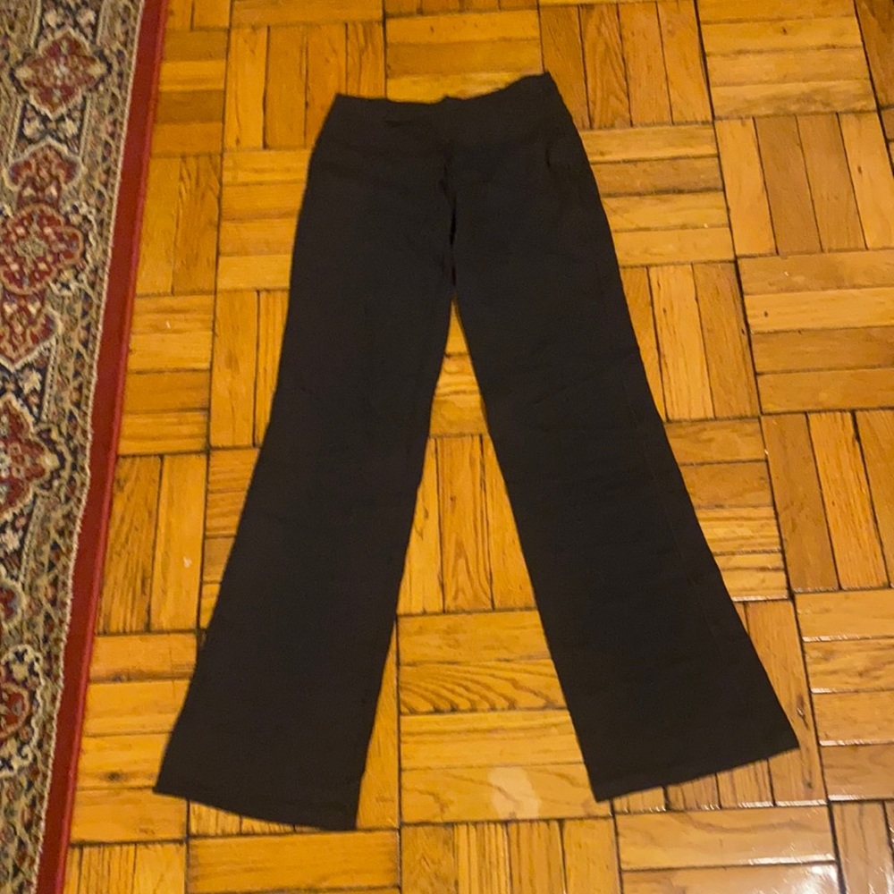Black Lululemon Athletica Yoga Pants - Size 6